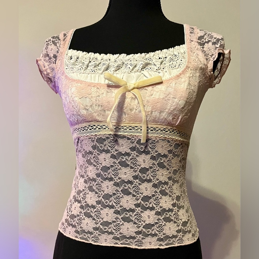 NWT Lace Top - S - Picture 2 of 14